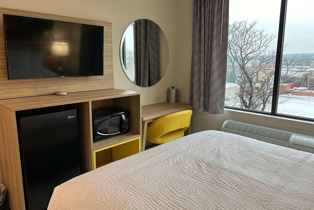 Days Inn By Wyndham Staten Island New York Værelse billede