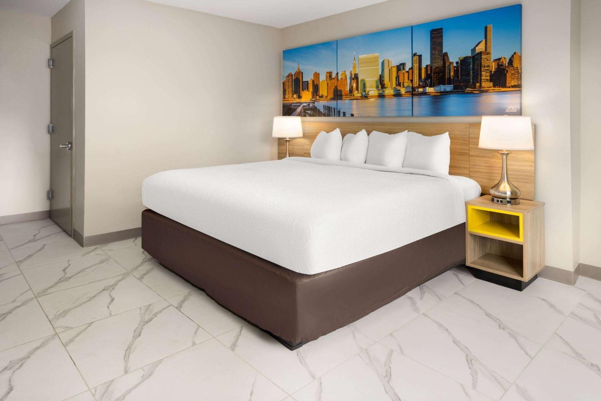 Days Inn By Wyndham Staten Island New York Eksteriør billede